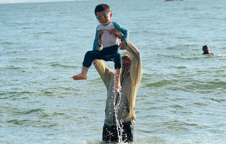 1774943595179593.png 海边.png